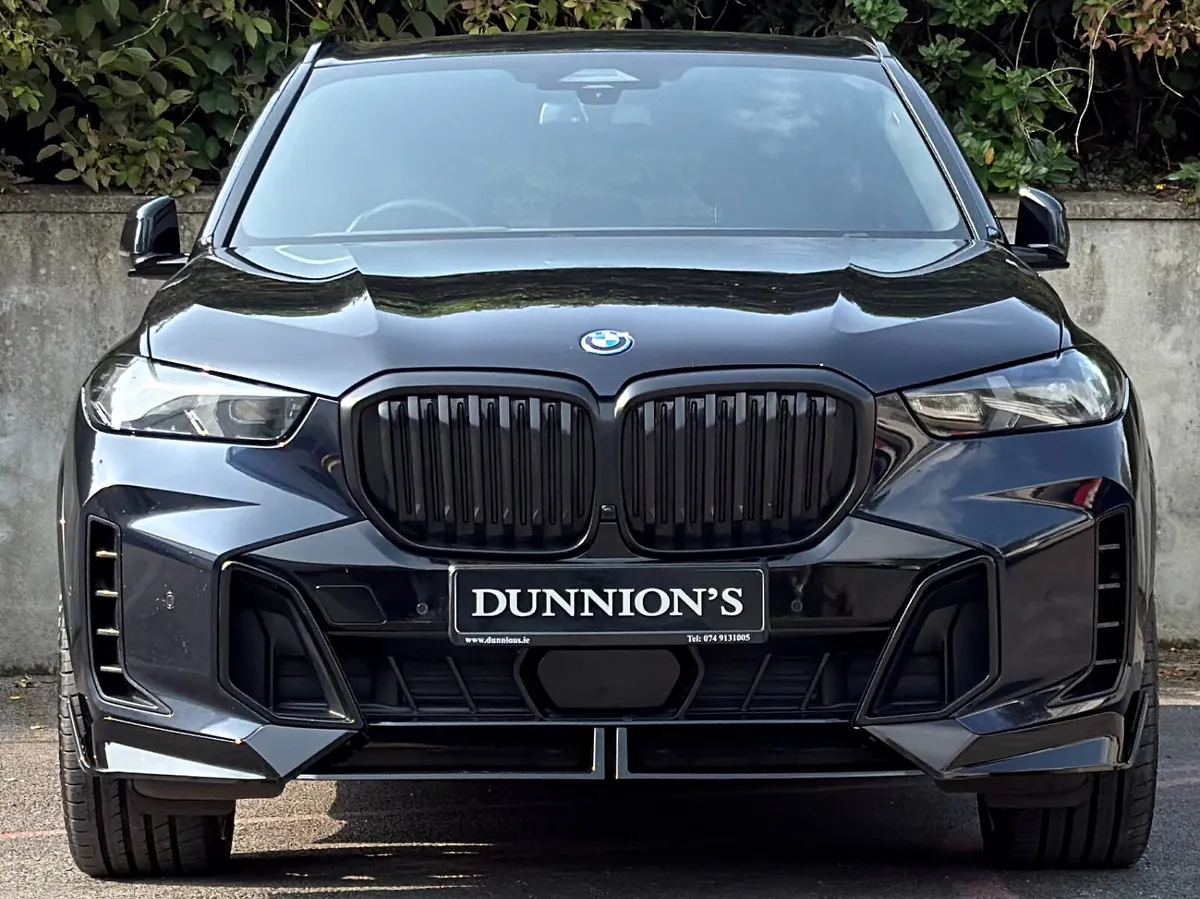 BMW X5 2023 50E M SPORT LCI*HIGH SPEC* - Image 3