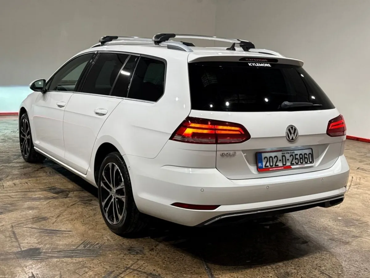 Volkswagen Golf 1.2 AUTOMATIC - CRUISE CONTROL - M - Image 5
