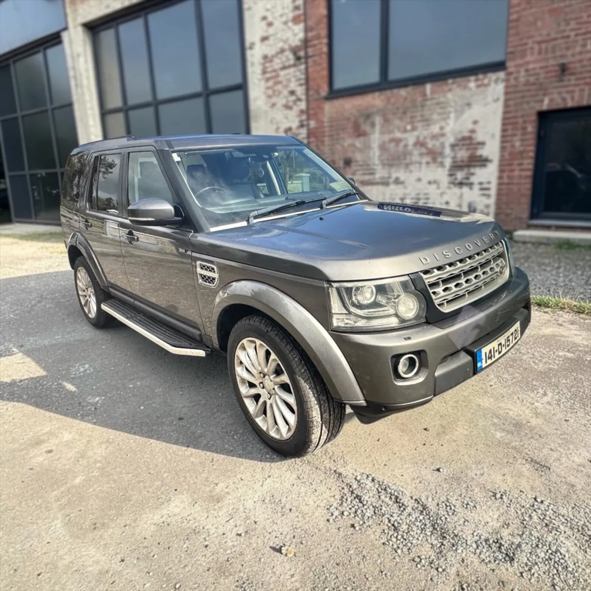 2014 Land Rover Discovery 3.0 TDV6 HSE Auto - Image 5
