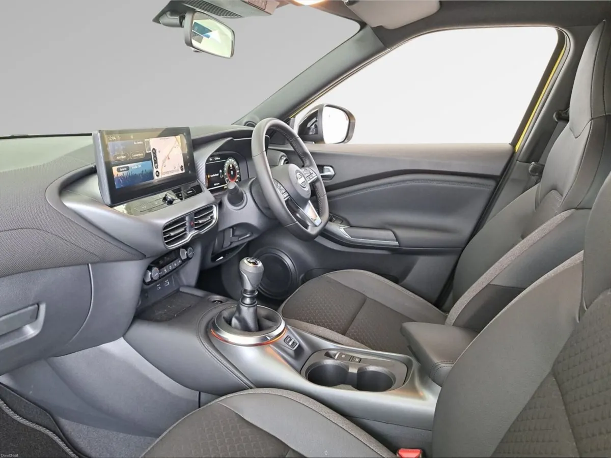Nissan Juke 1.0T PET 2WD SV Premium €2000 Scrappag - Image 4