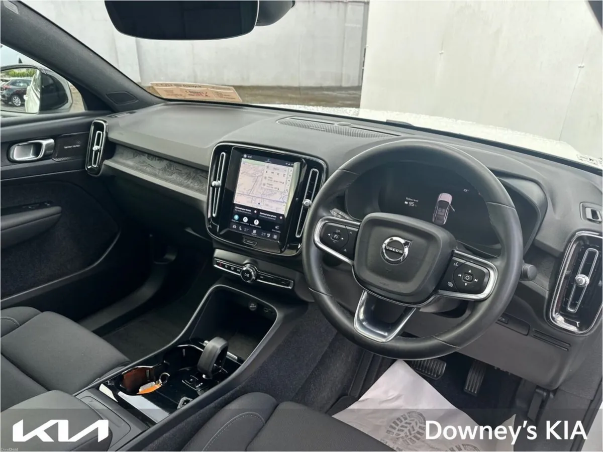 Volvo C40 ULTIMATE 82 kWh EV - Image 5