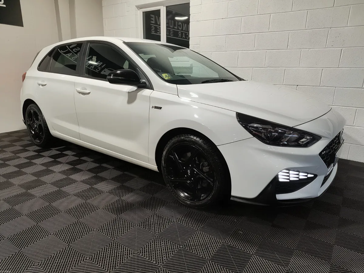 Hyundai i30 2022 1.0 NLINE SPEC WITH DELUXE EXTRAS - Image 6