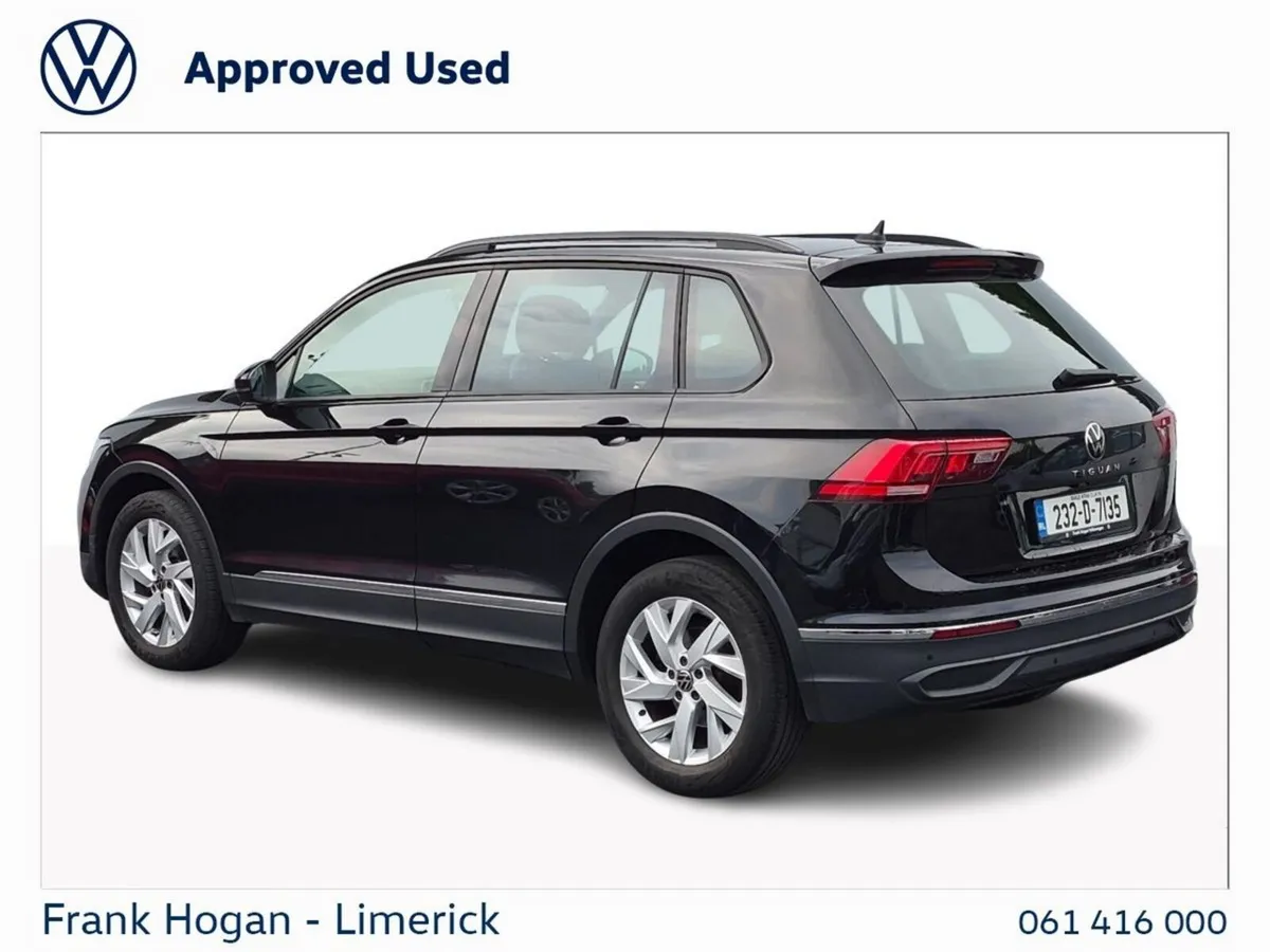 Volkswagen Tiguan 2.0 TDI 122HP Life Sunroof + Ext - Image 3