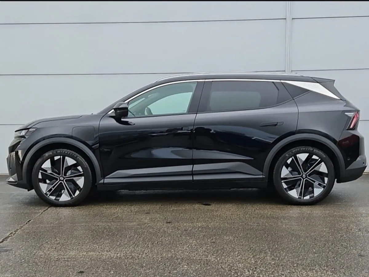 Renault Scenic Techno 87kWh 220hp - Image 5