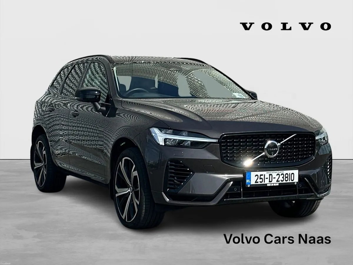 Volvo XC60 T6 PHEV AWD ULTRA - Image 1