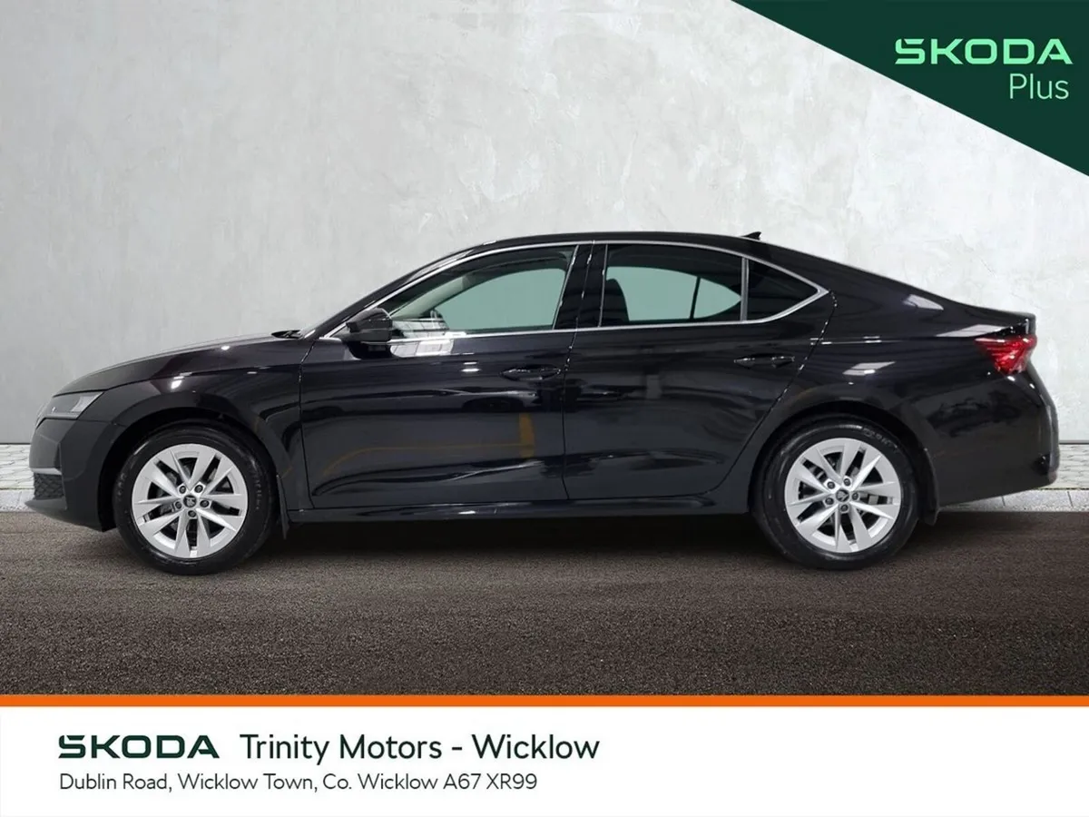 Skoda Octavia ** SELECTION **1.5TSI ** DSG-AUTO ** - Image 6