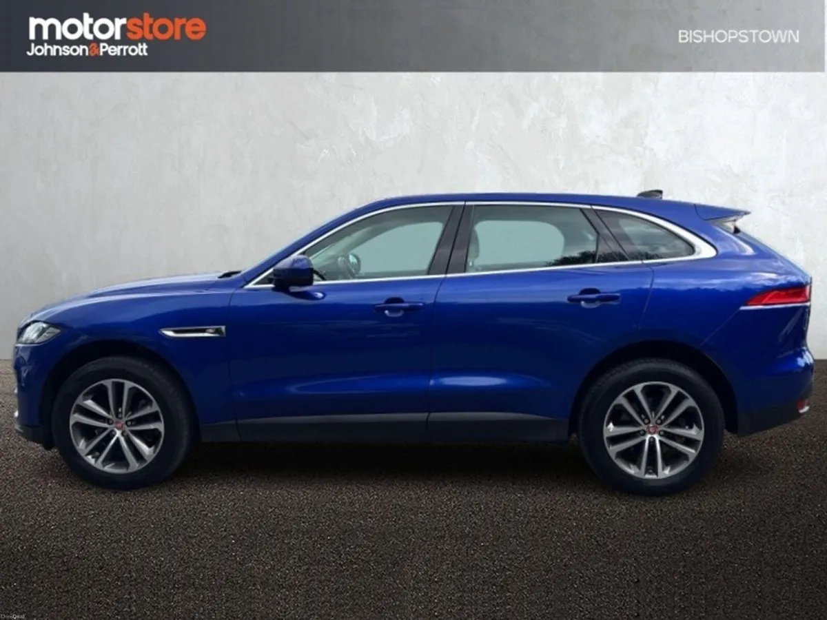 Jaguar F-Pace RWD 2.0 D 180PS Chequered Flag Auto - Image 6