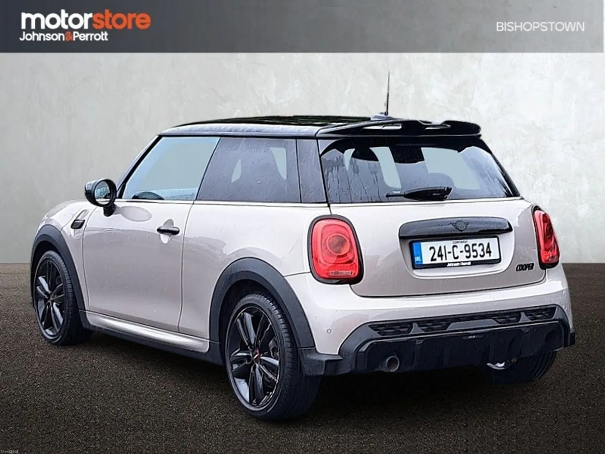 Mini Cooper Cooper Sport - Image 2