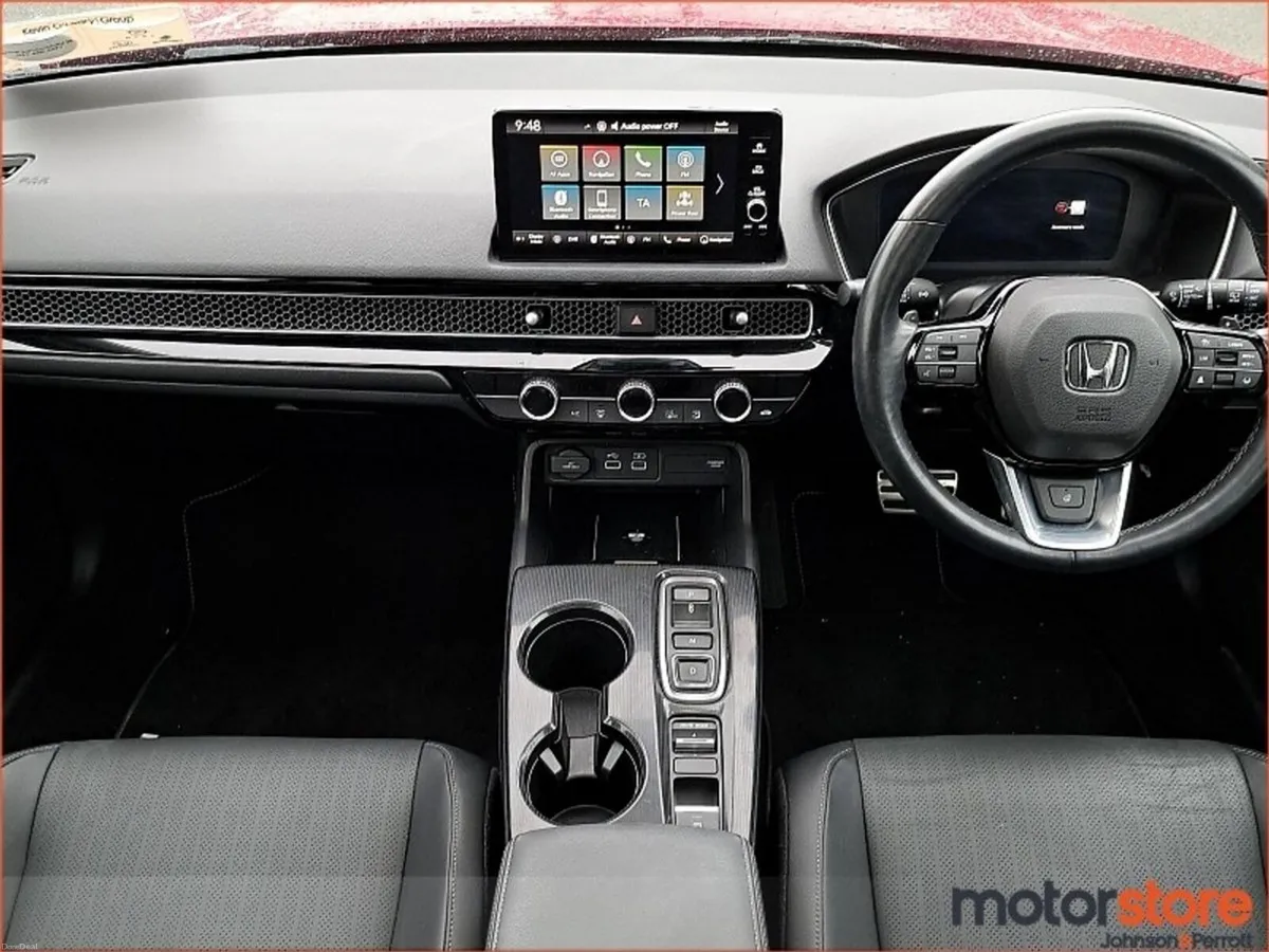 Honda Civic 2.0 i-MMD Hybrid Advance with Sunroof - Image 4