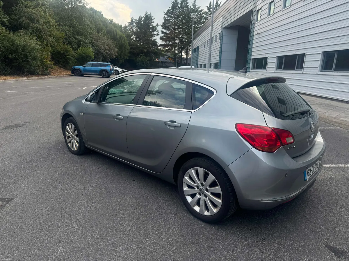 2015 Vauxhall Astra 1.6TDCI (BRAND NEW NCT) - Image 5
