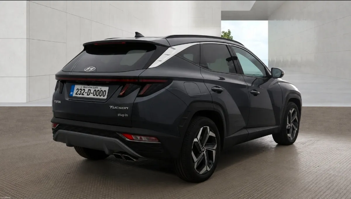 2023 Hyundai Tucson Premium 1.6 PHEV Hybrid Auto - Image 3
