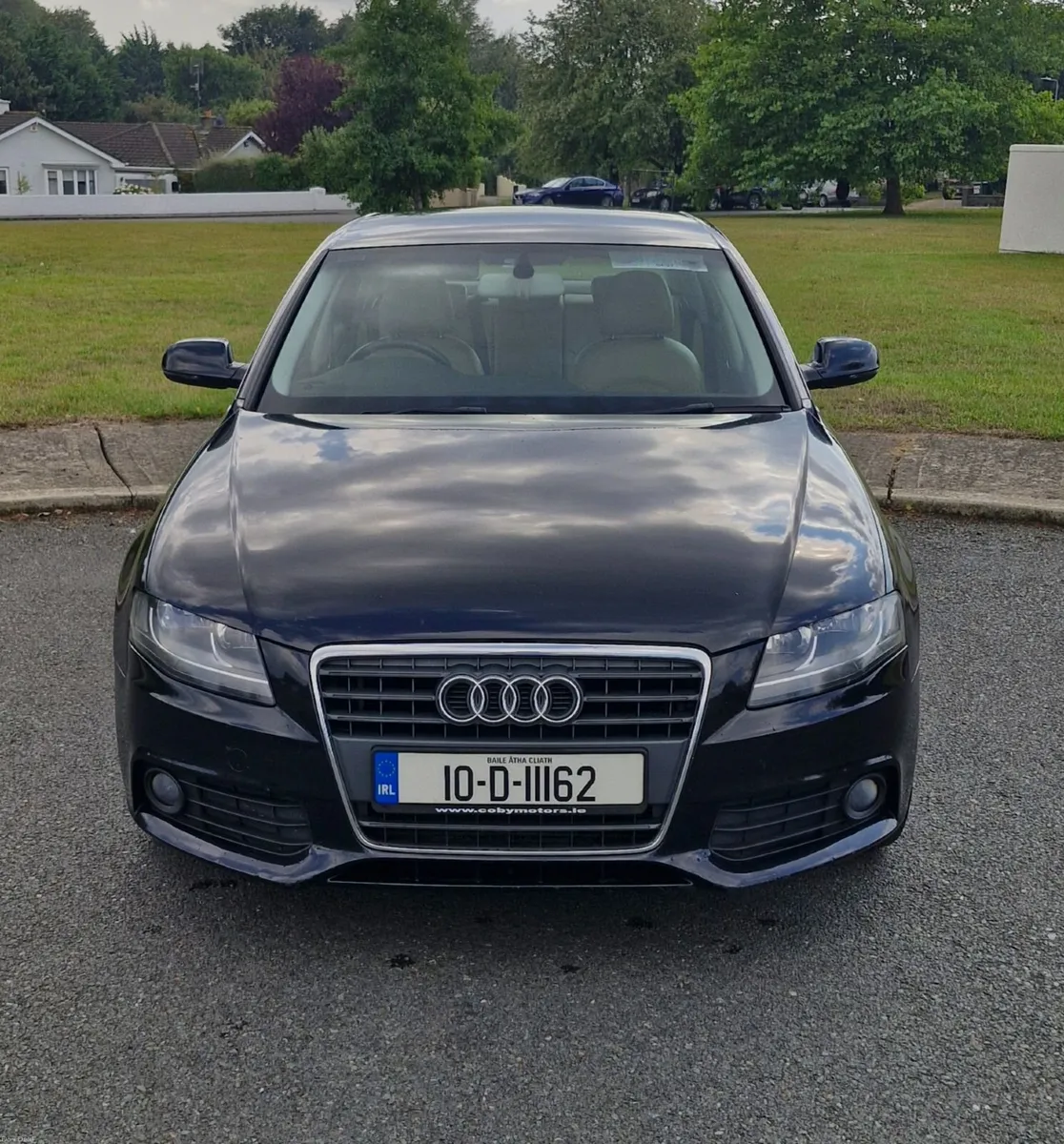Audi A4 2010 - Image 5