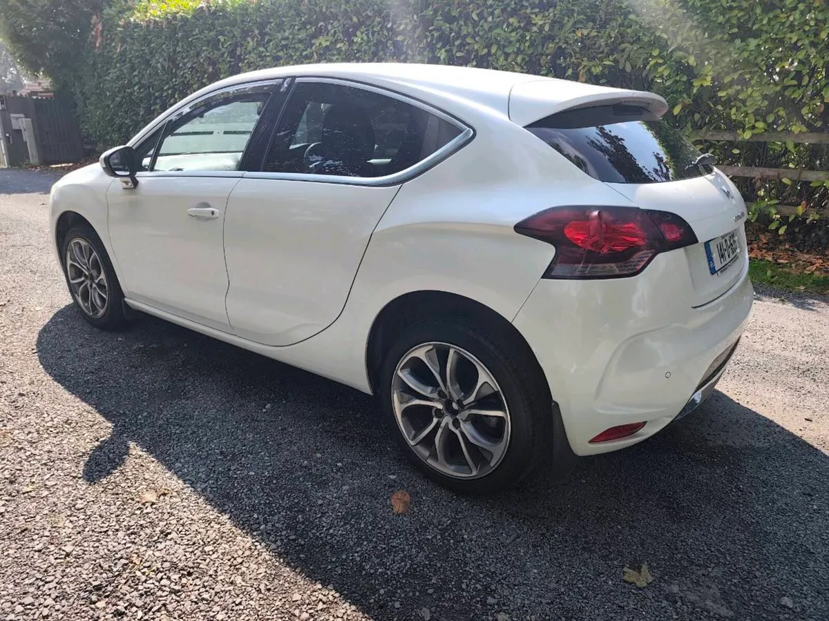 NCT 05/27 141 Citroen DS4 1.6 E-HDI 115 Style - Image 6
