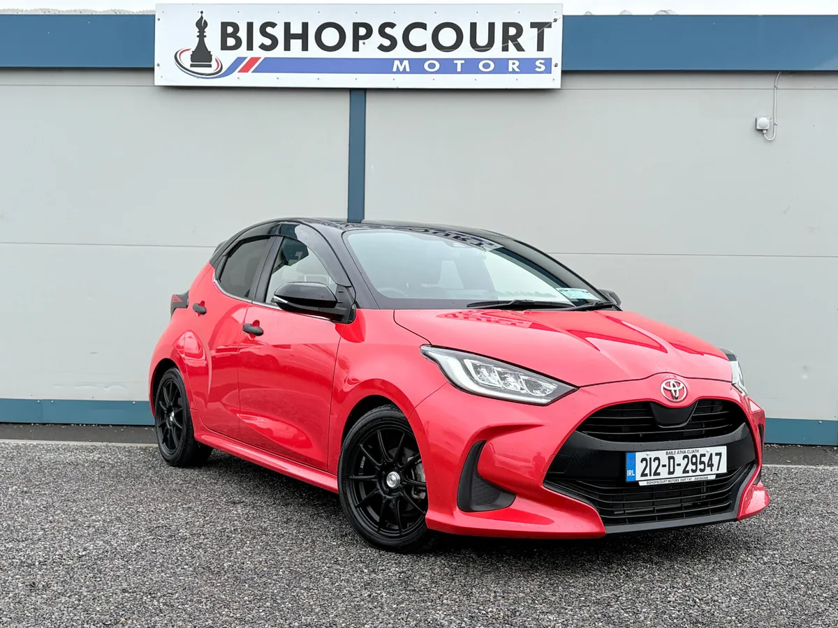 Toyota Yaris 2021 - Image 2