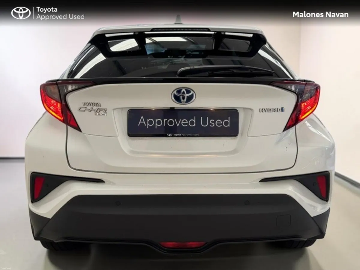 Toyota C-HR HYBRID SPORT 4DR AUTO - Image 4