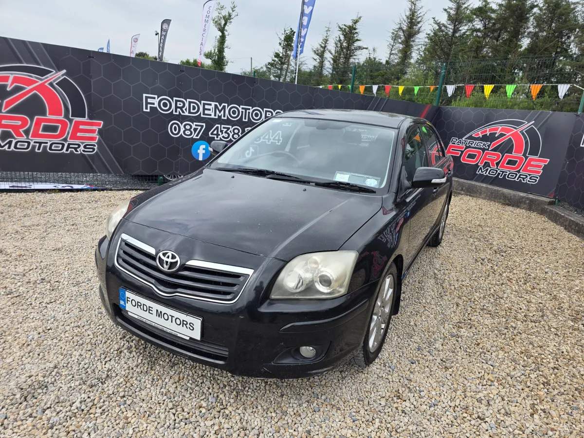Toyota Avensis 2009 - Image 2
