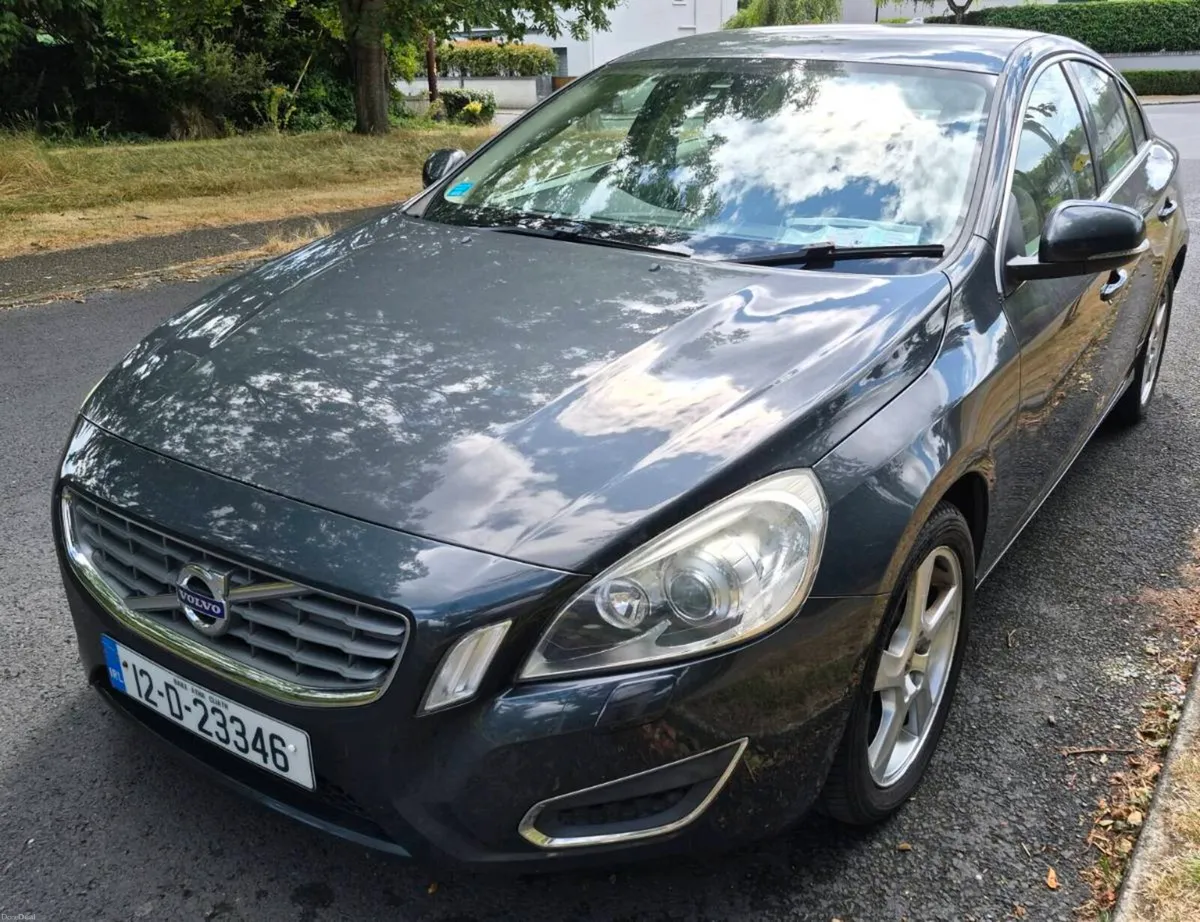 Volvo S60 SE Leather. Brand New NCT. Tax only €200 - Image 2