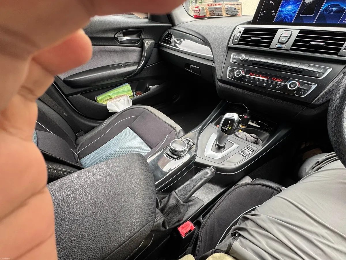 BMW 116i - Image 6