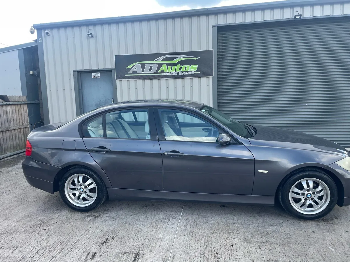Bmw 320i ONE OWNER FROM NEW - Image 4