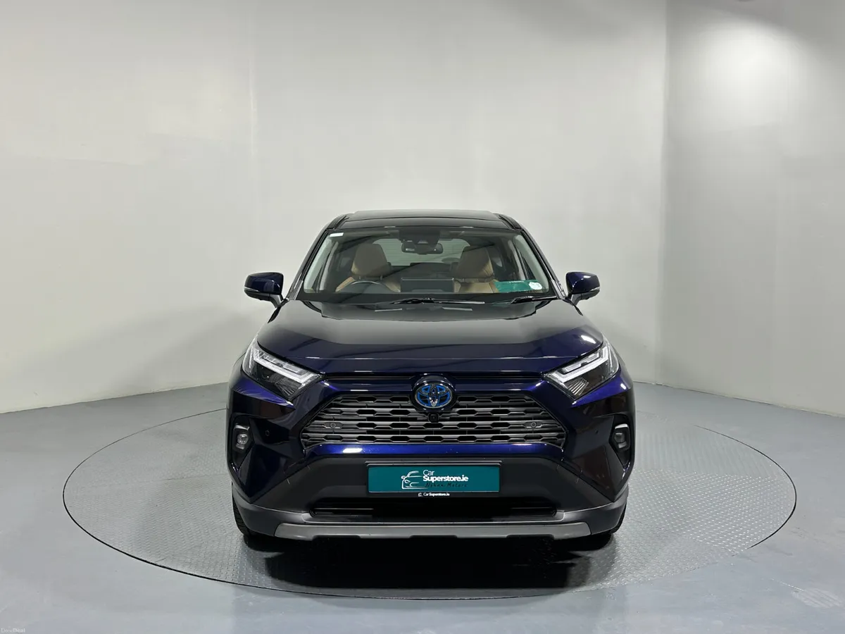 Toyota Rav4 Platinum Edition 2.5 Hybrid 241 - Image 2