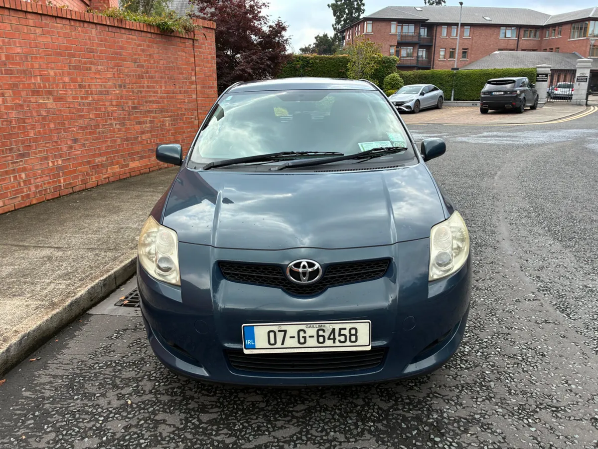 Toyota Auris - Beautiful example - Image 2