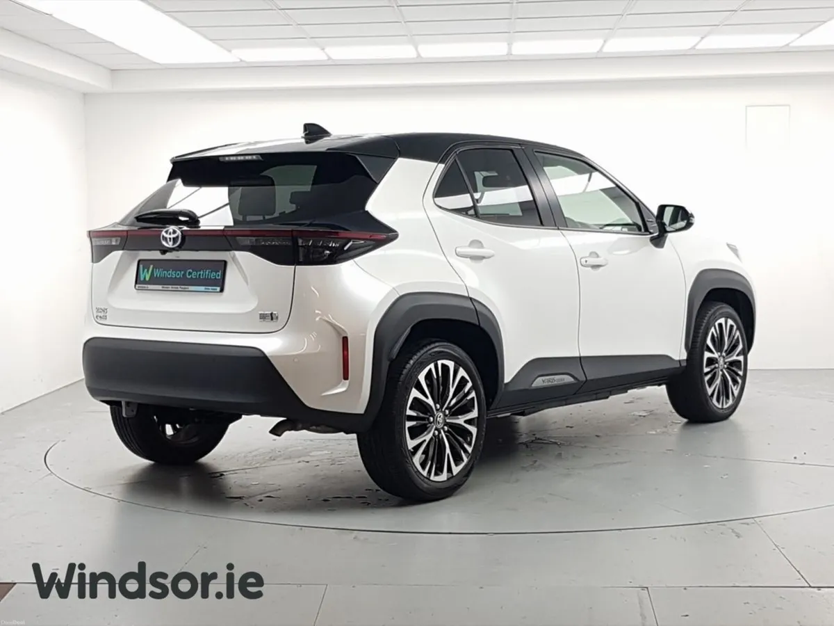 Toyota Yaris Cross Z - Image 2
