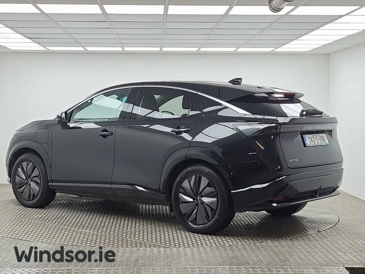 Nissan Ariya 63kWH Evolve - Image 2