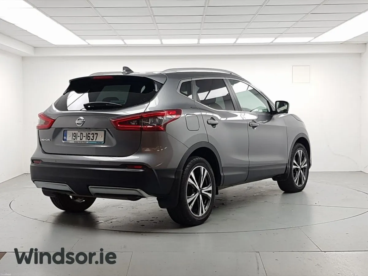 Nissan Qashqai 1.2 PET SV CVT - Image 2