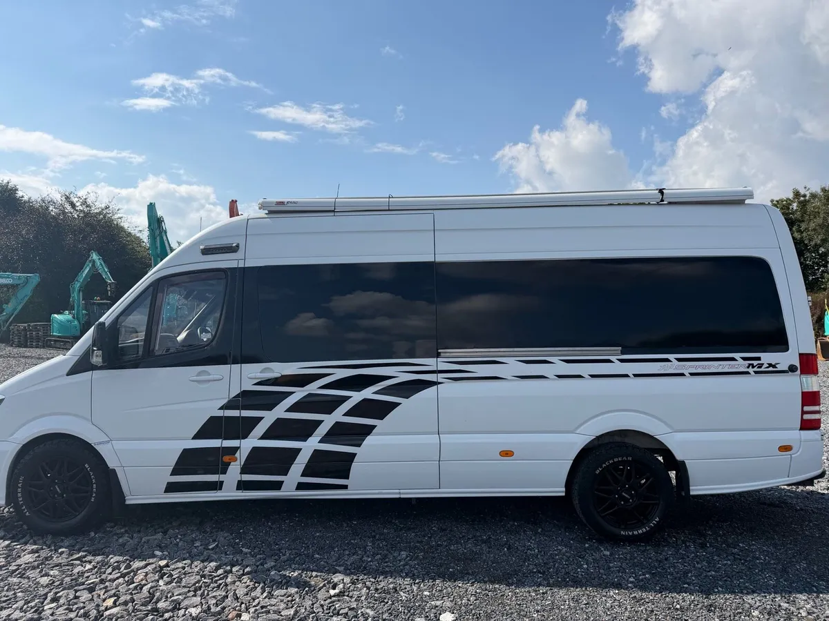 Mercedes Benz Sprinter - Image 3
