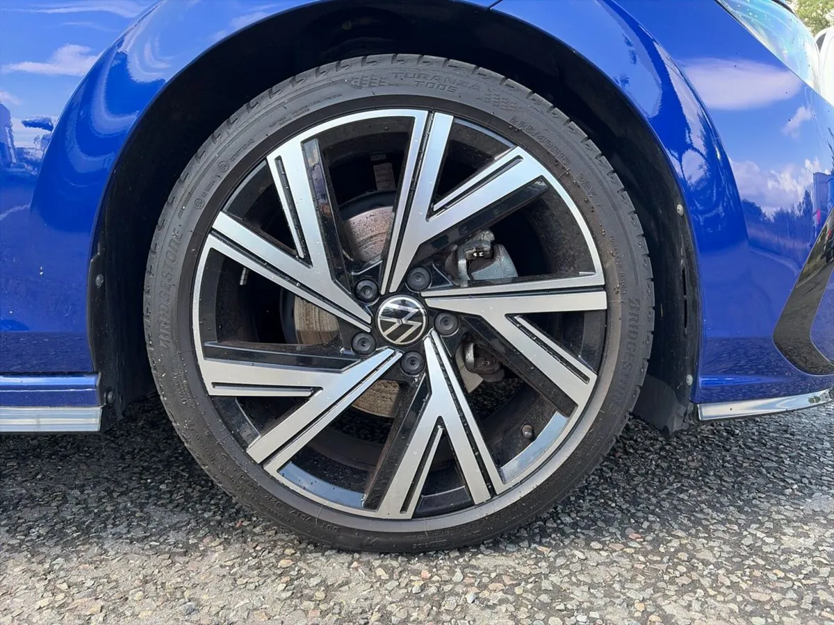 Volkswagen Golf R-Line 1.5 TSI 130HP - Image 5