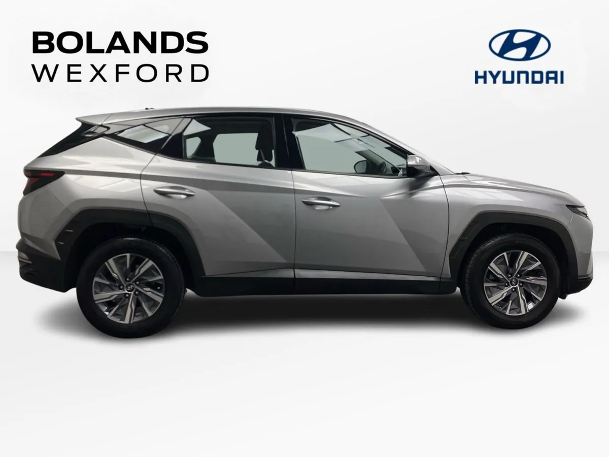 Hyundai Tucson 2WD Comfort Plus - Image 4