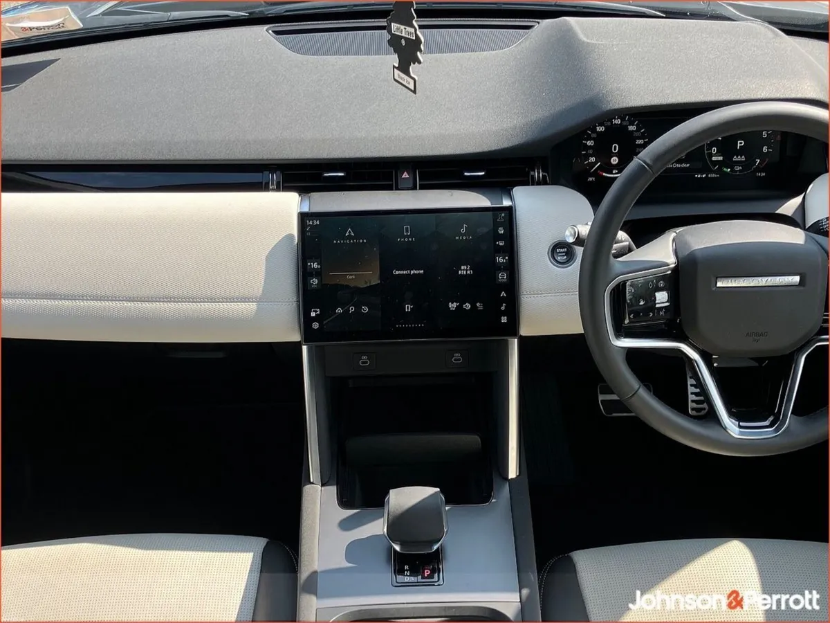 Land Rover Discovery Sport 1.5 I3 PHEV 269 PS Dyna - Image 4