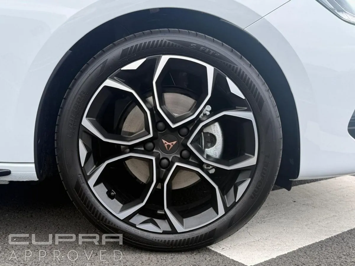 Cupra Leon V2 2.0TDI DSG 150BHP (PAN ROOF) CUPRA S - Image 6