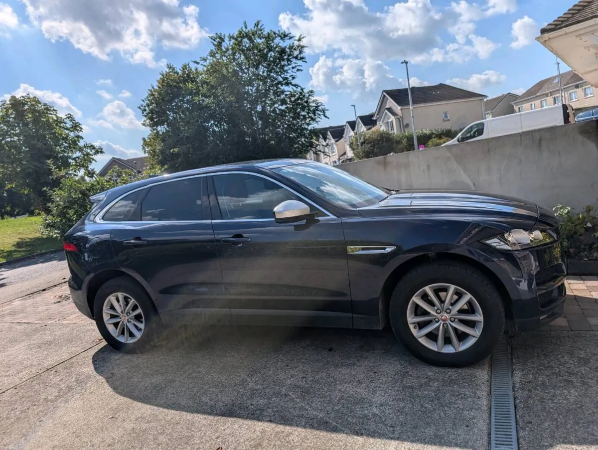 Jaguar Fpace Prestige - Image 2