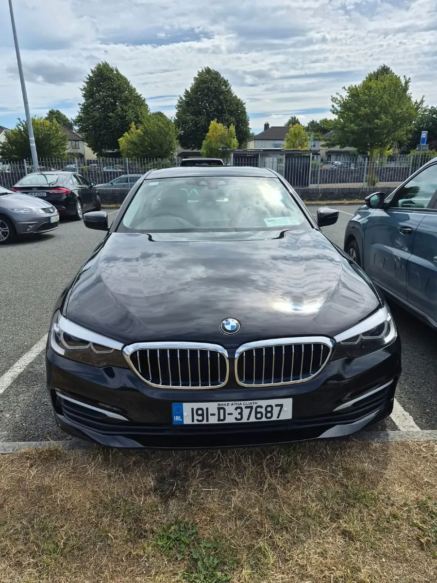 BMW 5-Series 2019 - Image 3
