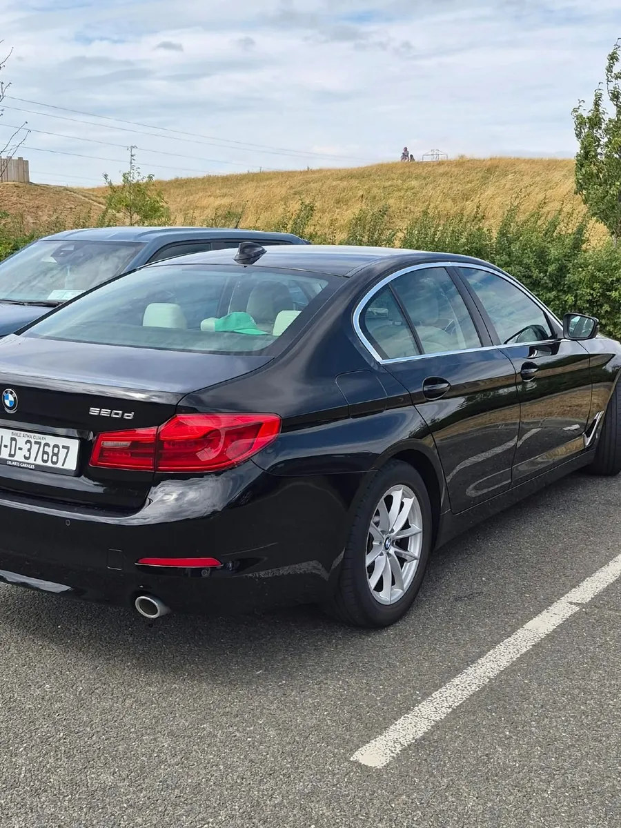 BMW 5-Series 2019 - Image 4