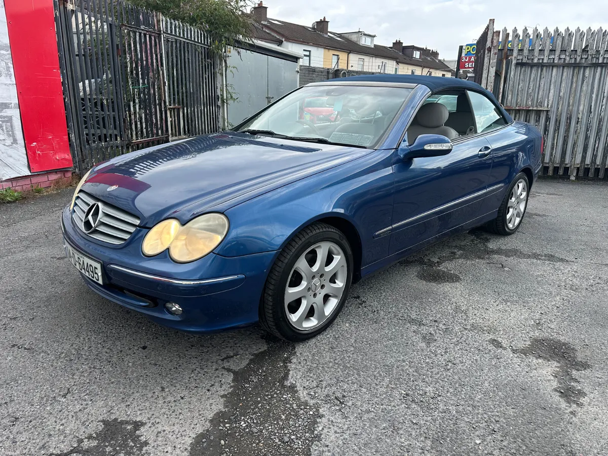 Mercedes-Benz CLK Avantgarde AUTO CONVERTIBLE  NCT - Image 5