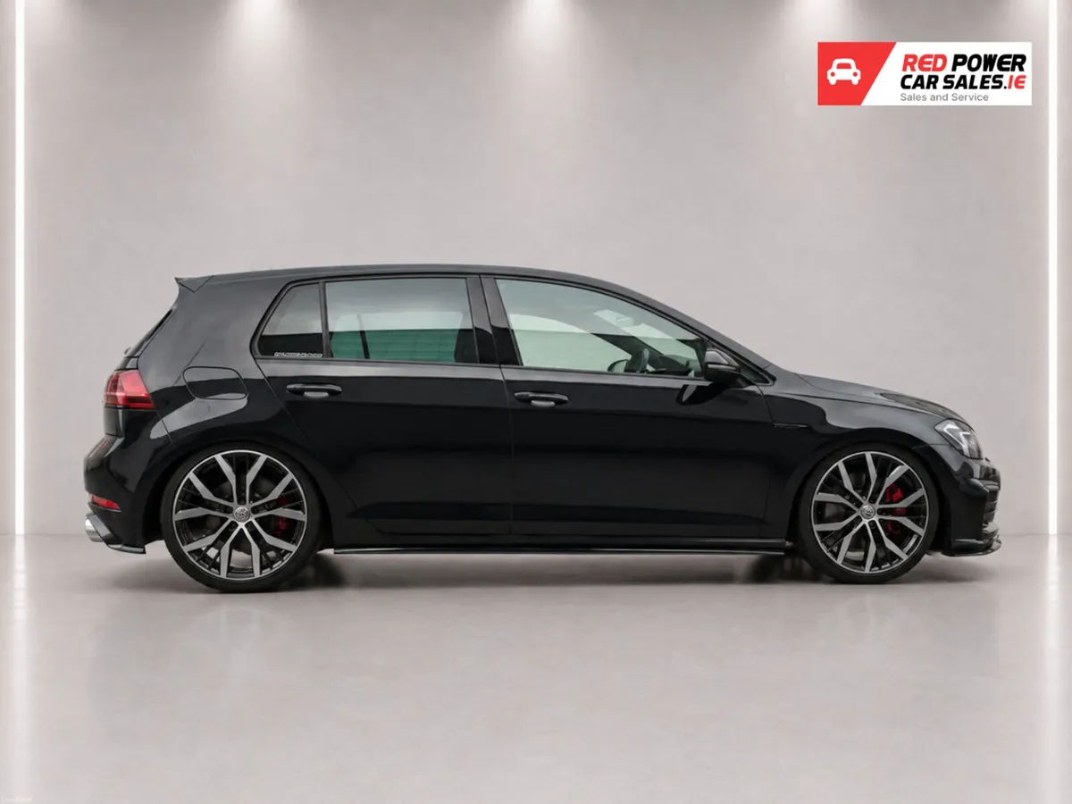 2019 VW GOLF GTI Performance MK7.5// LOW KM - Image 4