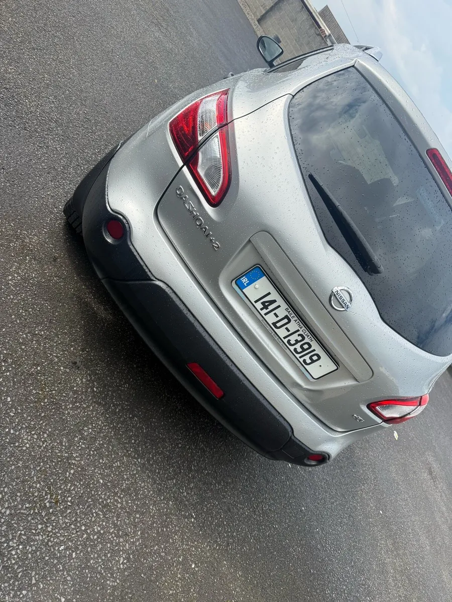 Nissan Qashqai 7 Seats - Image 6