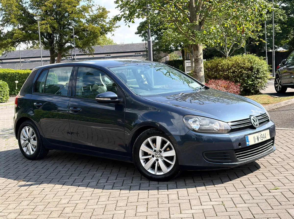 Volkswagen Golf 2011 1.6TDI new nct 9/27 tax 12/26 - Image 1