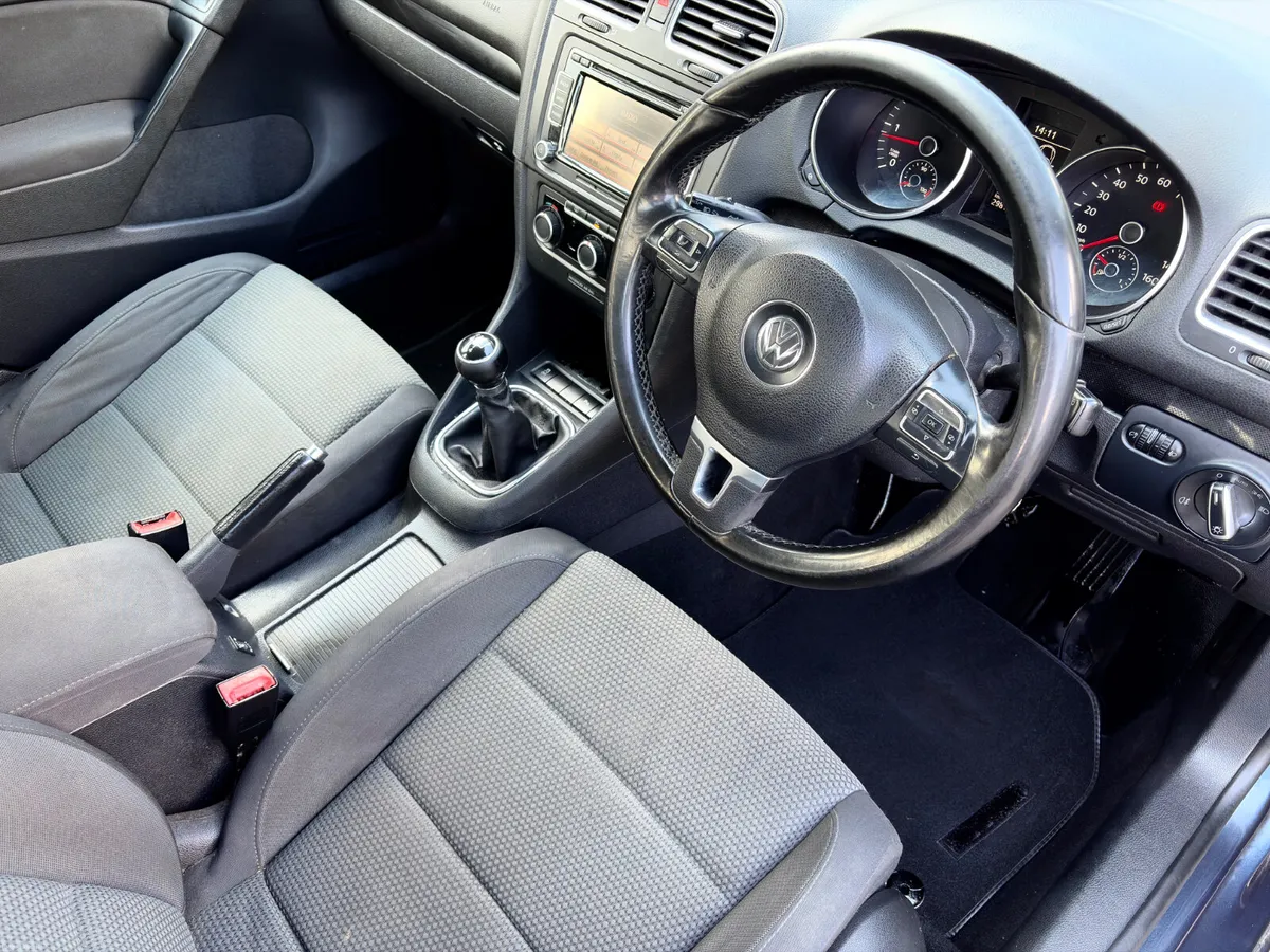 Volkswagen Golf 2011 1.6TDI new nct 9/27 tax 12/26 - Image 2