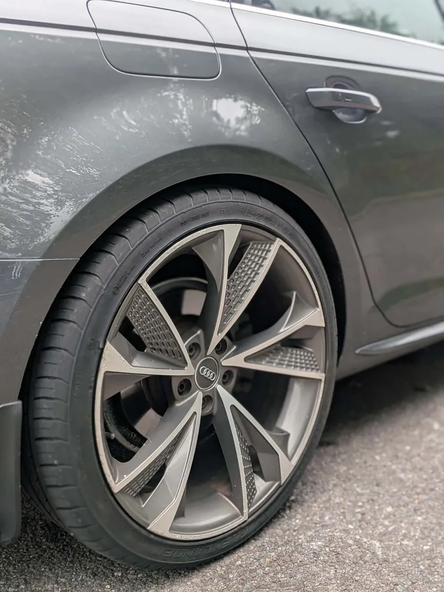 ⚫️Audi A4 162 S-Line Estate… New NCT⚫️ - Image 5