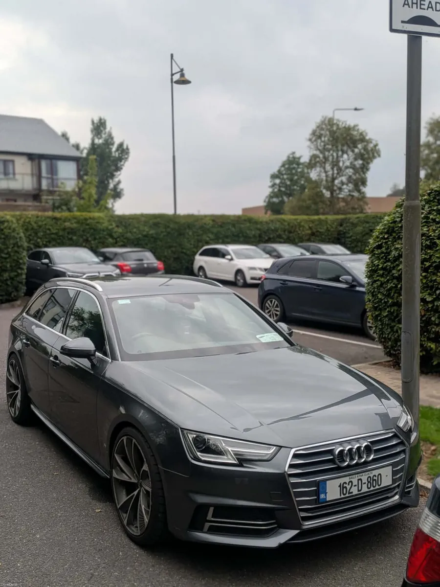 ⚫️Audi A4 162 S-Line Estate… New NCT⚫️ - Image 2
