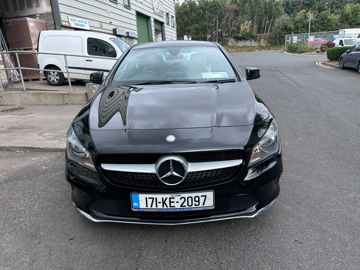Mercedes-Benz CLA 180 Automatic, 2017 - Image 3