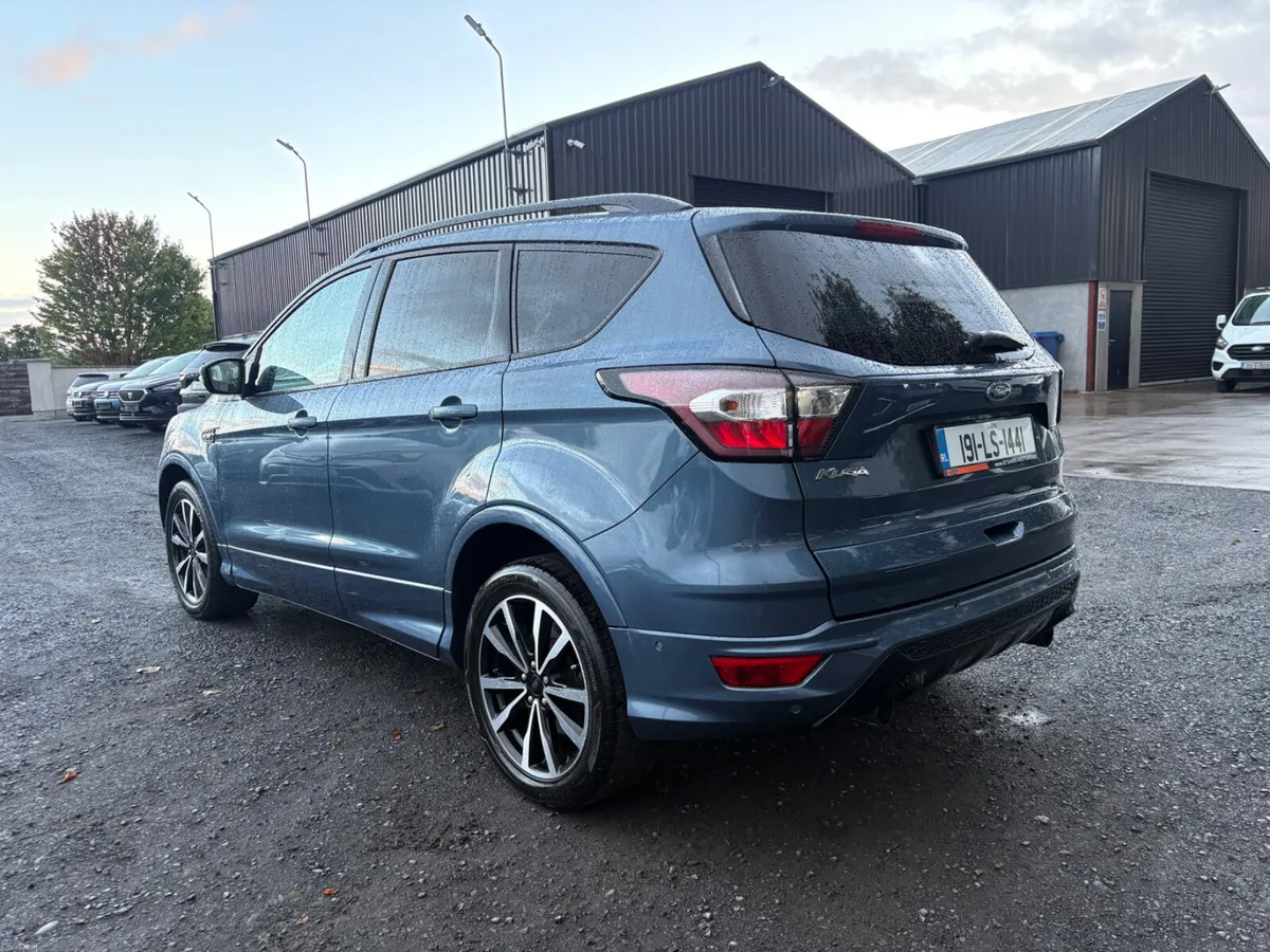 Ford Kuga - Image 5