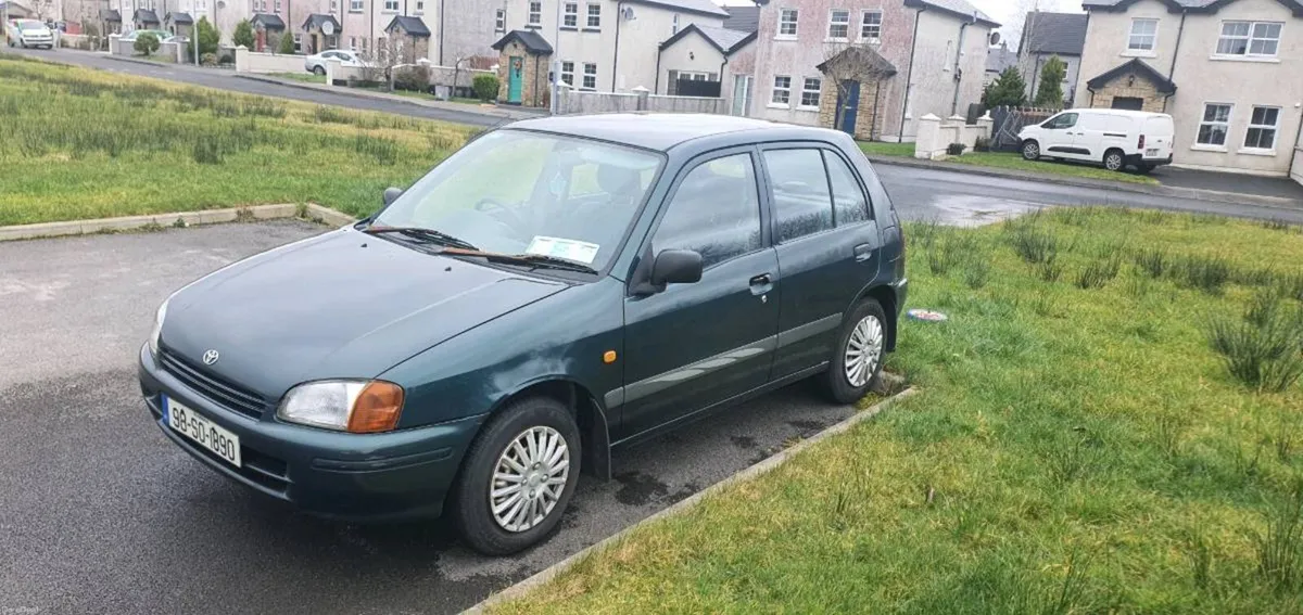 Toyota starlet - Image 2
