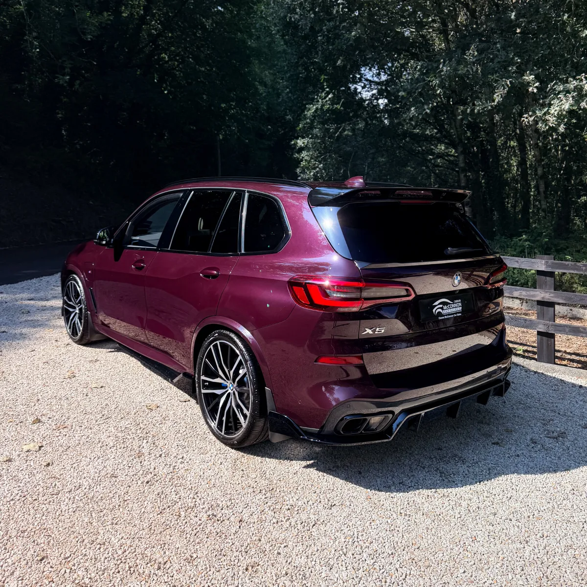 2021 (211) BMW X5 xDrive45e M Sport Pro *INDIVIDUA - Image 5
