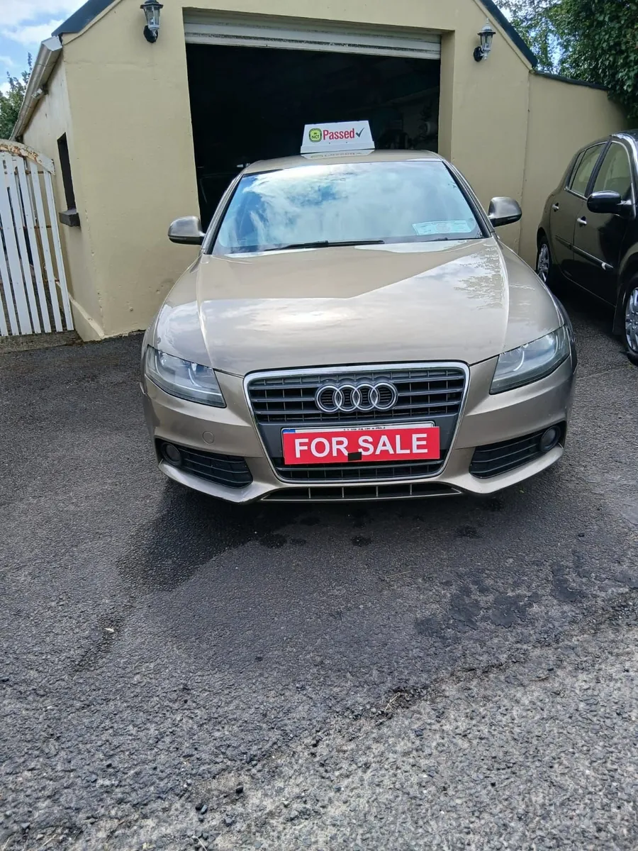 Audi A4 2009 - Image 1