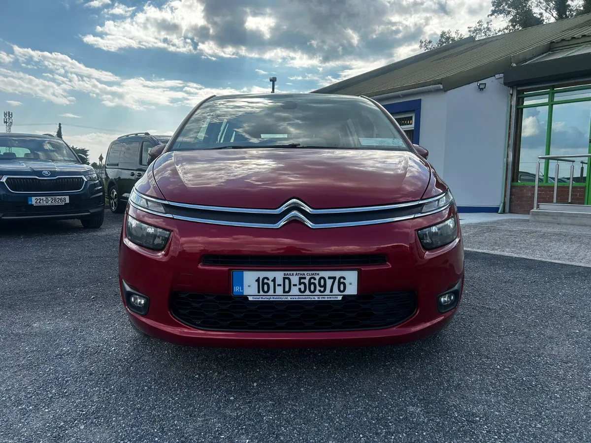 7 Seater 161 Citroen C4 Picasso - Image 2
