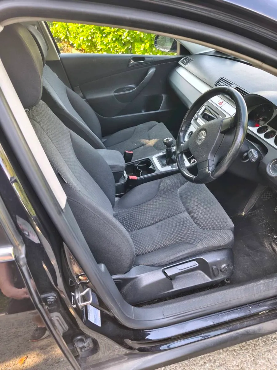 Volkswagen Passat TDI se , 1.9 diesel 2007 - Image 6